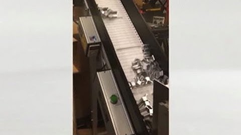 Infeed Conveyor - SmartMove® Incline Conveyor Systems