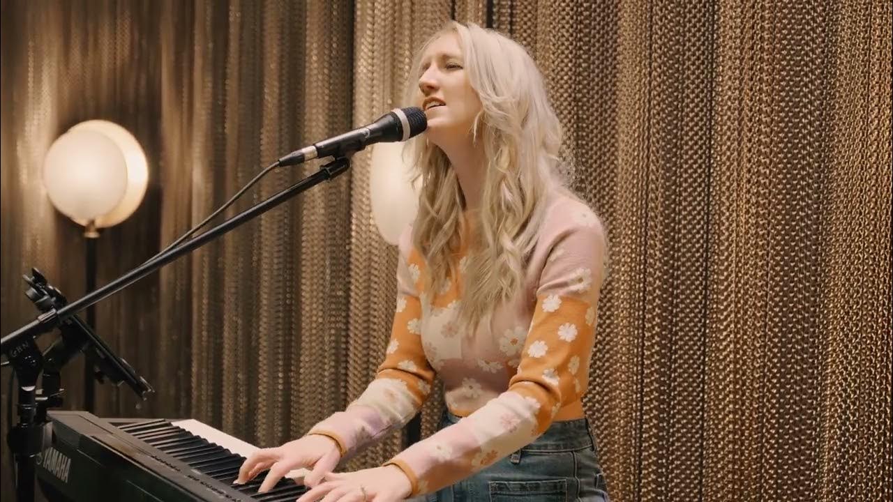 Grand Finale by Tabitha Meeks and Elia Ex (filmed at Grand Hyatt in Nashville, TN) Grand Finale by Tabitha Meeks and Elia Ex (filmed at Grand Hyatt in Nashville, TN)