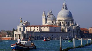 Venice by Boat - Discovering the Dorsoduro  District