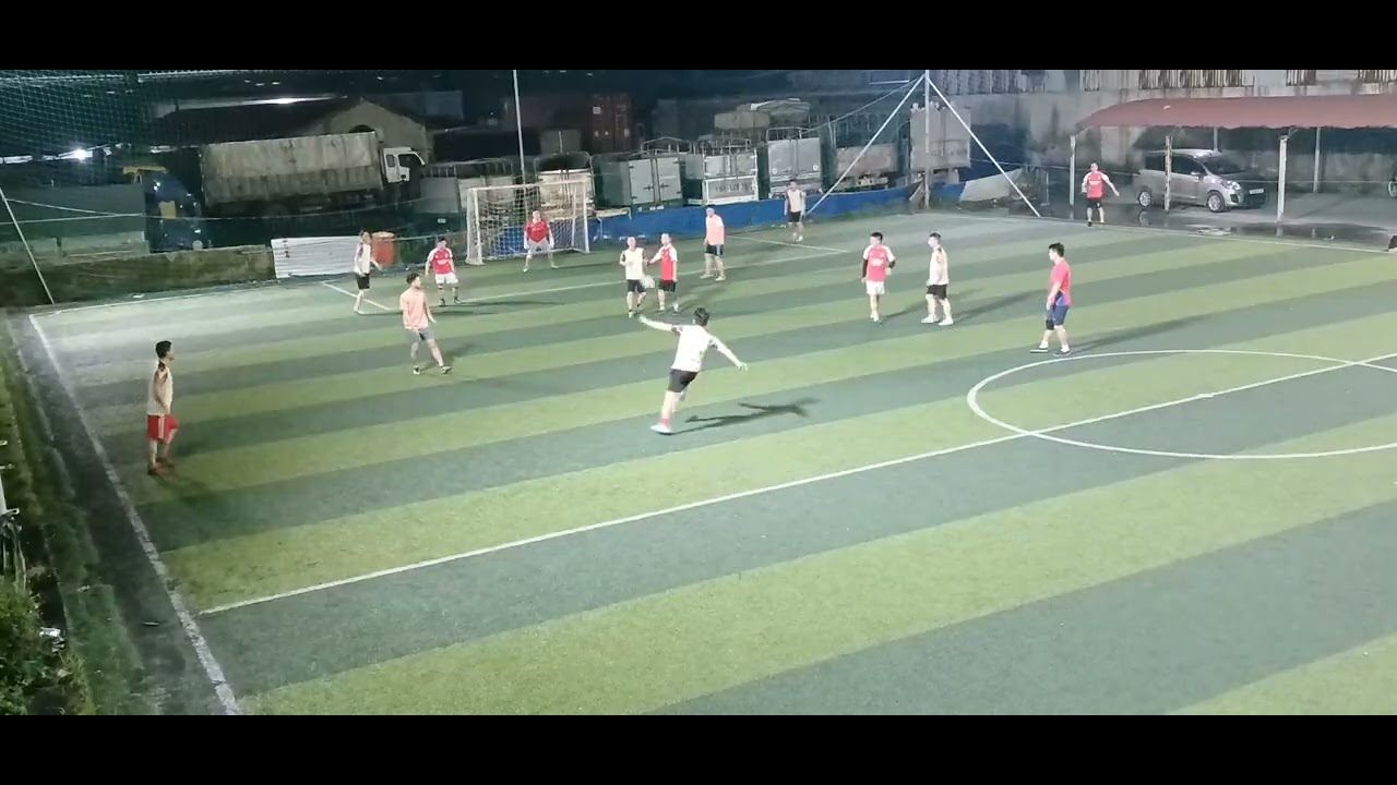 Đá bóng 05 03 2026