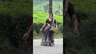 Ichi Nooru Tharuviyaa