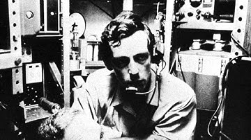 Don Walsh and Jacques Piccard go to the Bottom of the Ocean