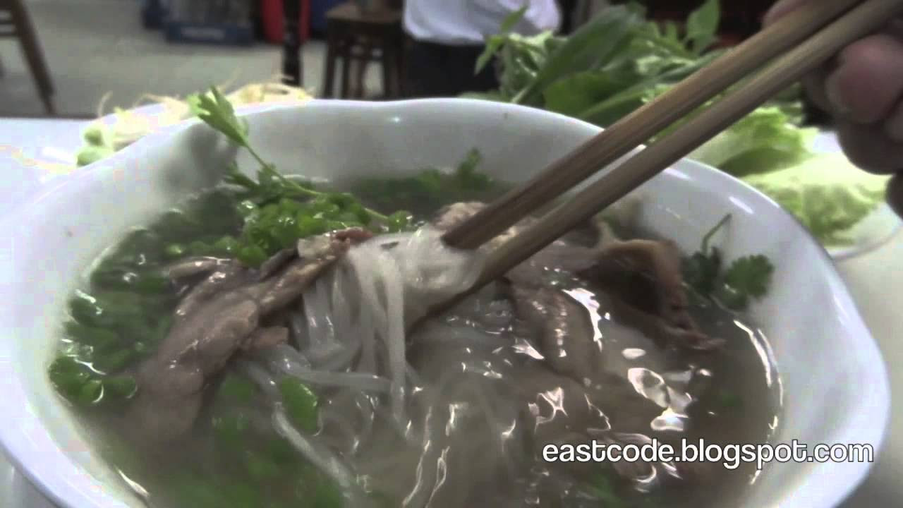 phở hồng nha trang  New 2022  pho bo chin noodle soup with sliced stewed beef Quán Phở Hồng Nha Trang