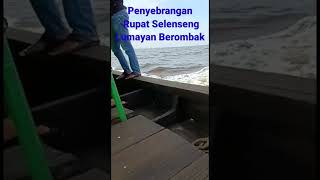 lumayan Berombak #ombak #Kapal #penyebrangan