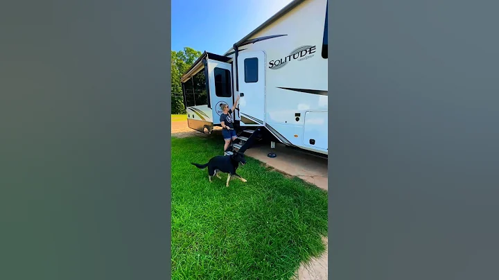 Did you know it’s legal to ride in a fifth wheel RV in many states while in tow?? 😲 #rv #rvliving