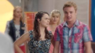 Mako Mermaids: Truce, S1 E16  Cam and Nixie get into an argument. While  arguing, Cam's new phone, which has a video of Zac swimming gets in David's  hands. Nixie, Sirena, Lyla