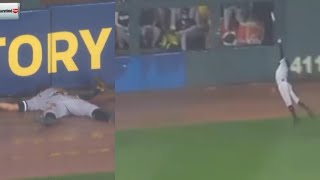 Billy Hamilton lays in mud after AMAZING catch on warning track (Catch of the Year?)