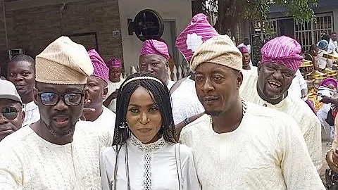Arrival of PASUMA and Taye Currency at the wedding of Temitope Oduwole