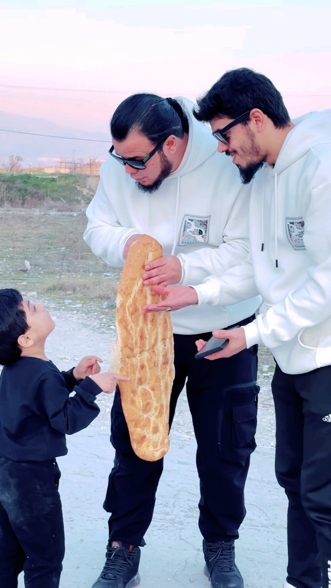 #فتى يسرق الخبز ثم يندم