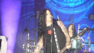 SLASH ft. MYLES KENNEDY and The Conspirators Vienna 19.11.2014 - Doctor Alibi