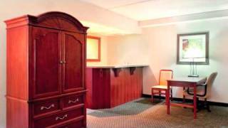 Holiday Inn Express Milwaukee-West Medical Center - Wauwatosa, Wisconsin