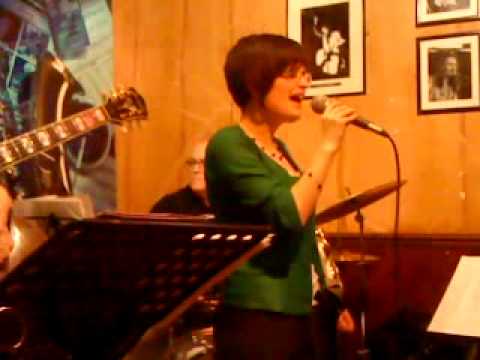 The Jenny Smith Quintet: Grove Inn Jazz Club