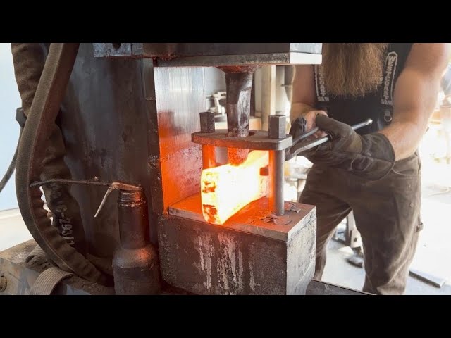 Axe Wax – Conrad Blacksmithing