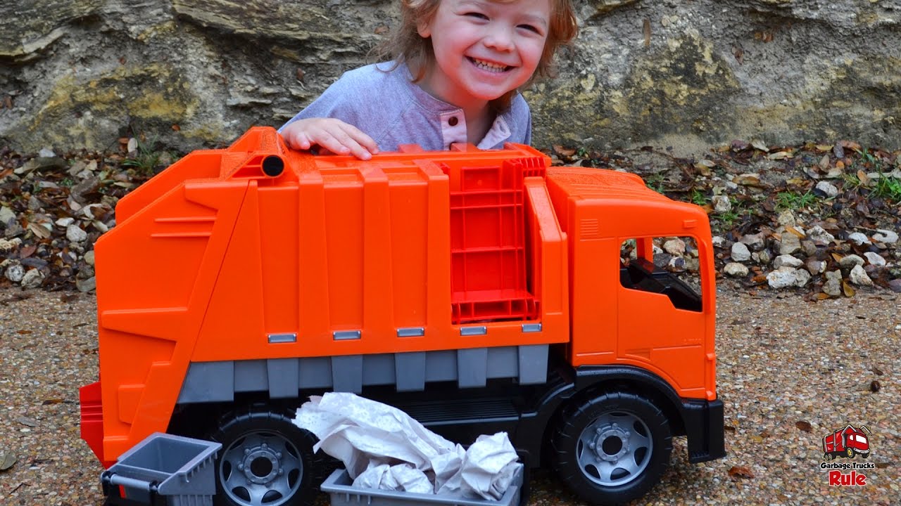 large toy dump truck plastic