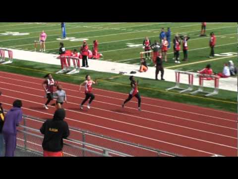 2011 Chantel Stennis 200m prelim lane 3 Homewood Flossmoor Invite