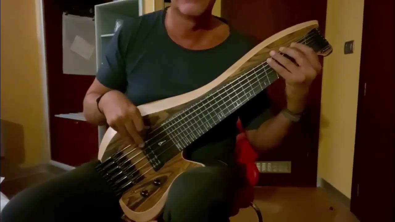 Meridian Vimana piccolo bass test YouTube