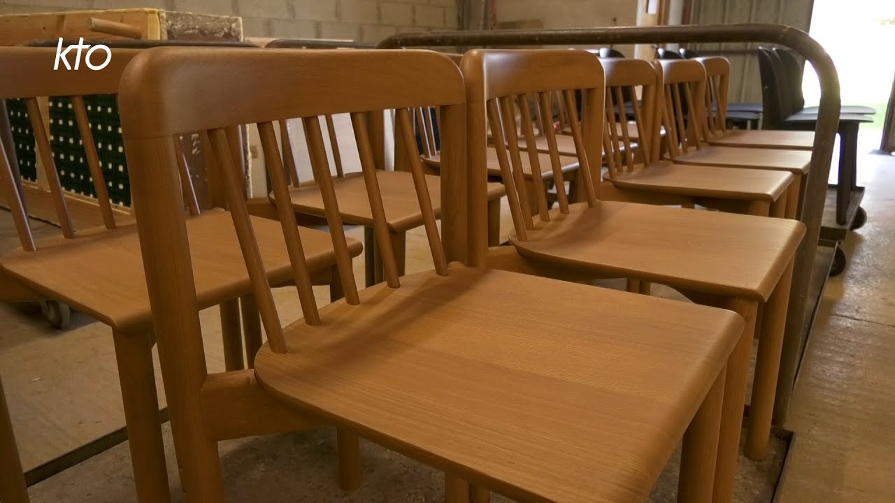 Nouvelles chaises de Notre-Dame : un modèle unique pour la cathédrale