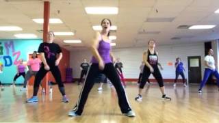 Fun Zumba song with Rachel Pergl at Fitness In Motion