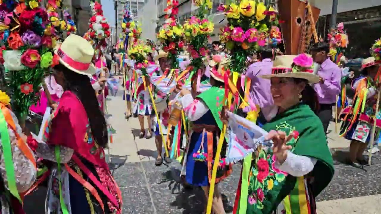 Pasacalle de las Pastoras yauyinas en Lima cercado.