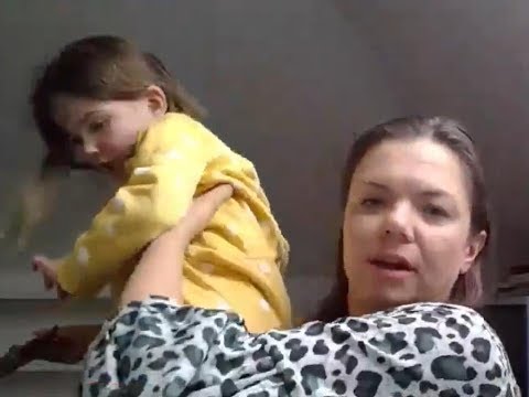‘What’s his name mummy?’: Expert’s daughter gatecrashes live BBC ...