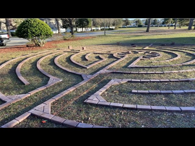 Constructing A Labyrinth