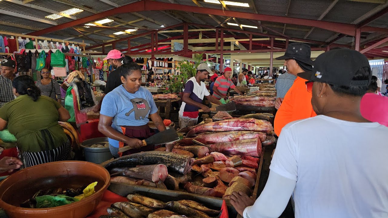 УДИВИТЕЛЬНАЯ ЭКСКУРСИЯ ПО РЫНКУ ПОРТ-МУРАН... БЕРБИС, НИЦЦА