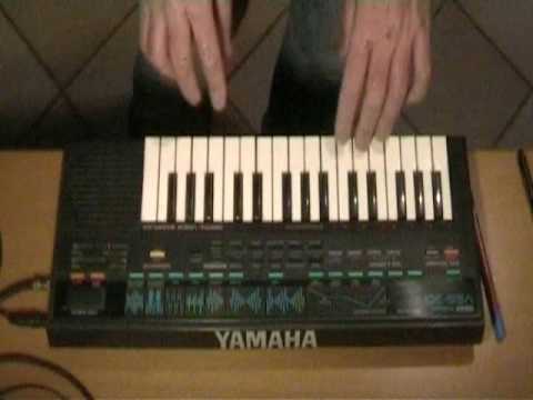 YAMAHA VSS 30 minimal glitch percussions