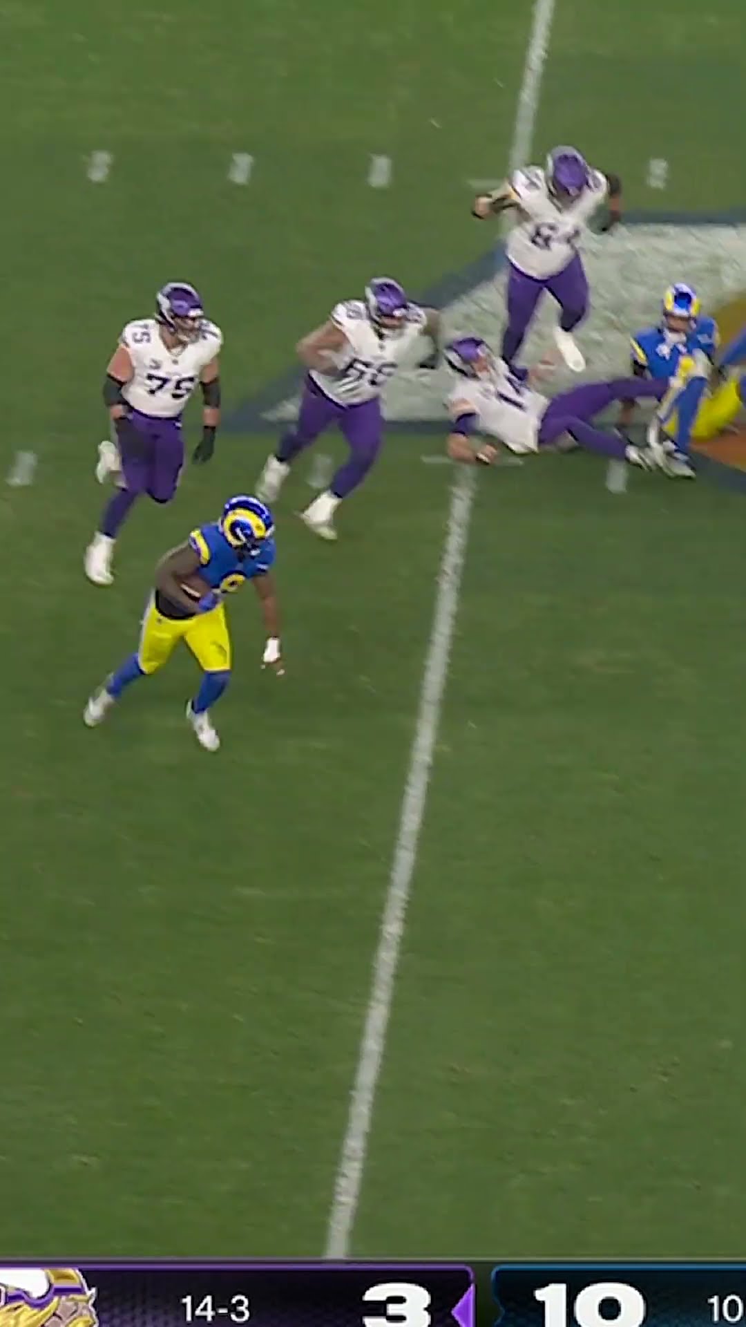 Rams with SIX SACKS in the first half ??