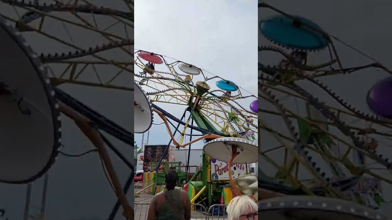 Paratrooper Carnival Ride @ Michigan State Fair 
