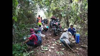 Desa Separi -Gotong Royong Pembersihan Waduk Entapi