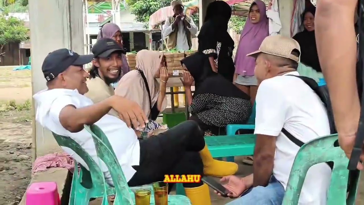 Misi Kemanusiaan Menyalurkan Bantuan Musibah Banjir Di Sarah Sirong Bireuen 