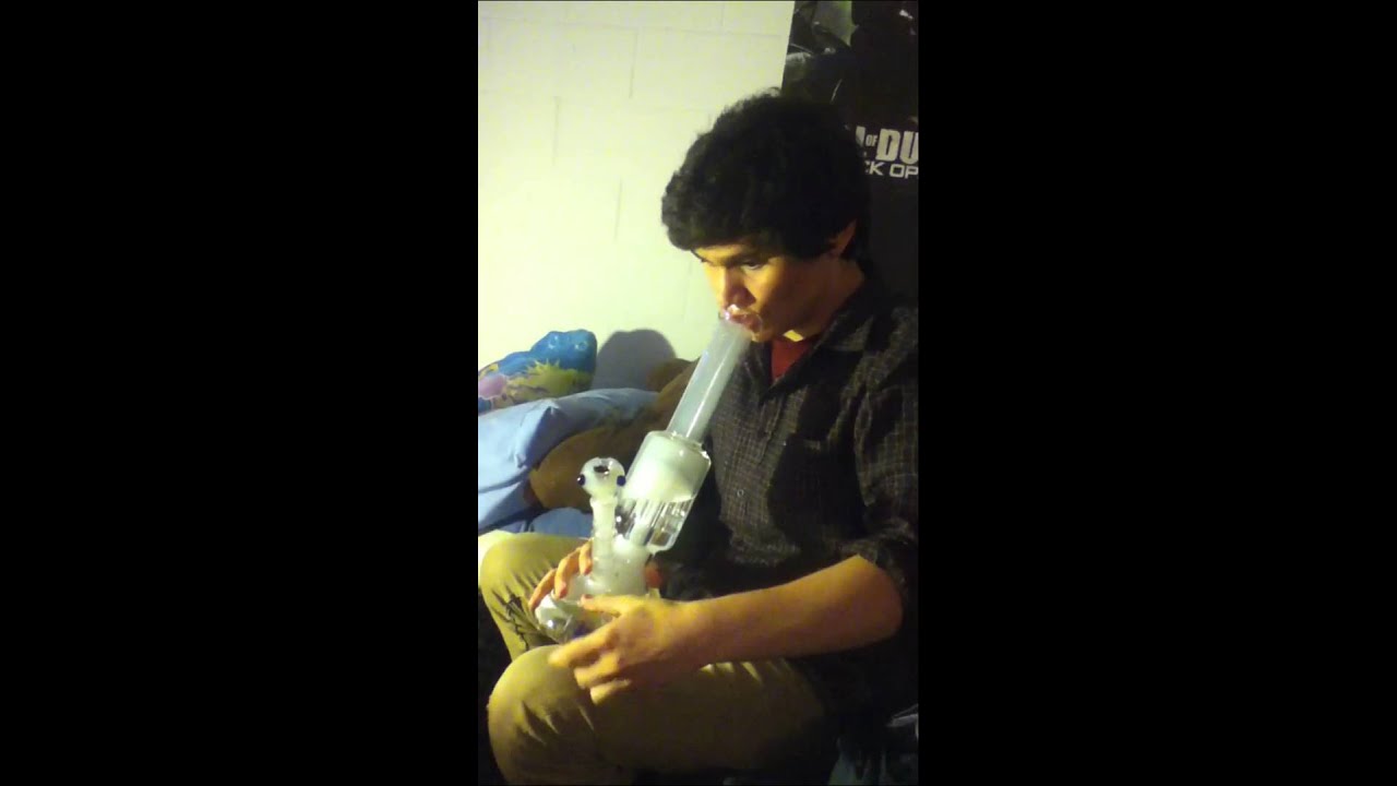 15 inch,  12 perc bong rip