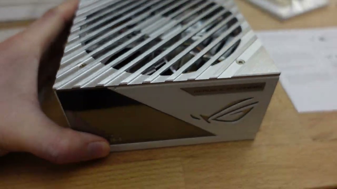 Asus ROG Loki SFX-L 850W Platinum White Edition - Persephone Build