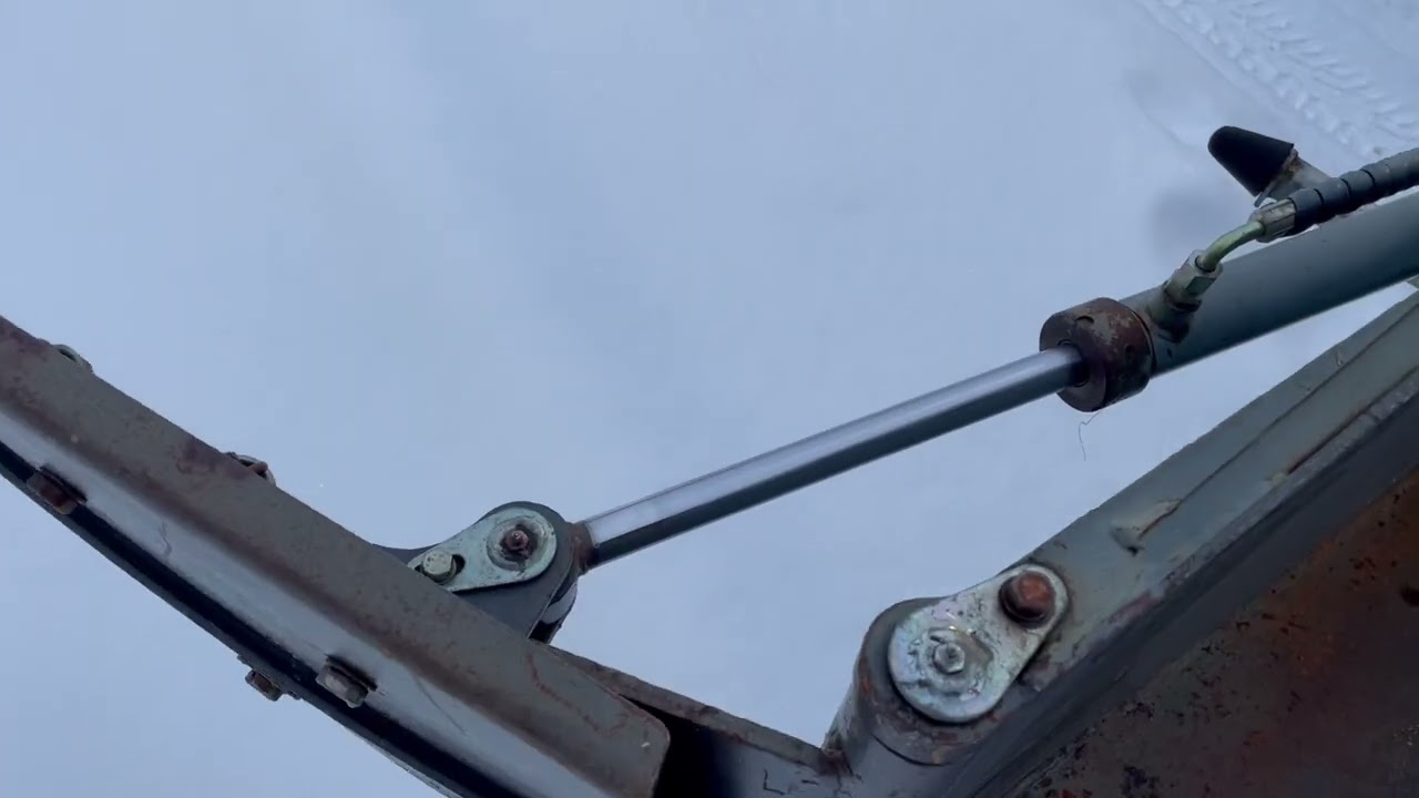 Klaffskopa med Trima-fäste och adapter Ålö-fäste