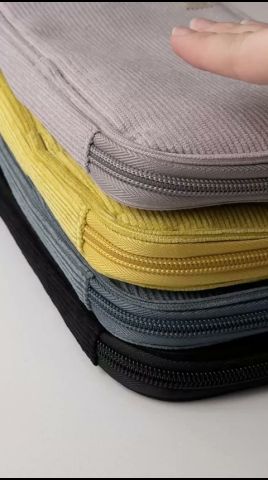 This “Pancake” Case Fixes the Mess in Your Bag (PANCASE) #shorts