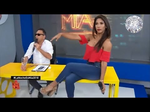 Karen Dejo Morena en Jeans LNEM