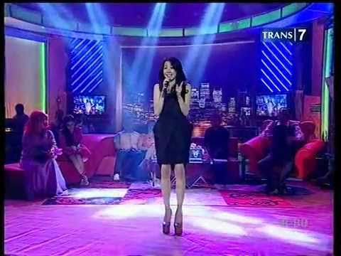Gissele  Pencuri Hati at Empat Mata