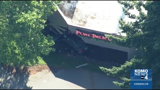 LIVE VIDEO: Air 4 over car crash into Renton restaurant screenshot 4