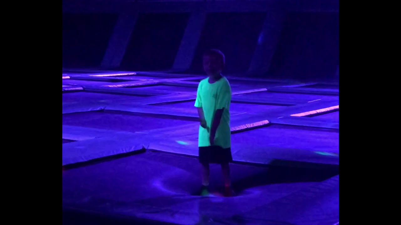 ROCKIN JUMP GLOW JUMP GREENSBORO FUN TIME WITH KIDS YouTube