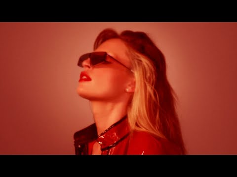 FLETCHER - Becky's So Hot (Lyric Video)
