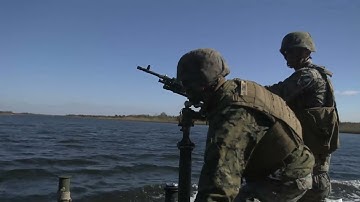 Watch Marines shoot a M240B Machine Gun off a Boat