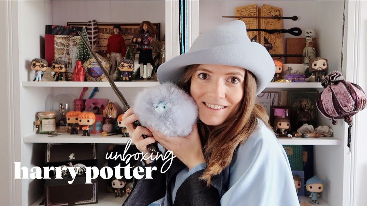 J'AI ÉTÉ ACCEPTÉE À BEAUXBÂTONS ! | UNBOXING HARRY POTTER
