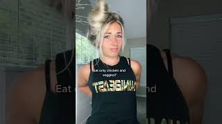 😂 @misscarriejune