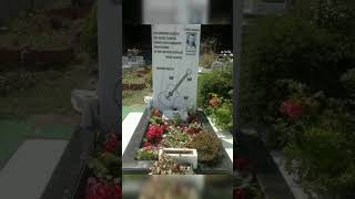 Ünlülerin Mezarları 18 - Barış Akarsu