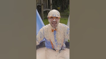Blippi Plays with Ooey Gooey Oobleck! | #shorts #blippi #blippishorts