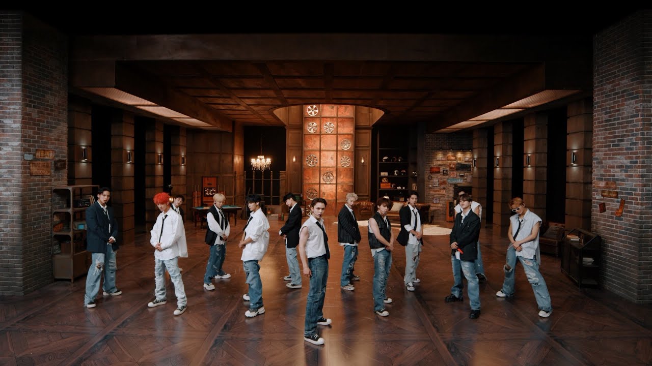 Performance station. Seventeen (세븐틴) 'hot' Official MV. Seventeen God of Music клип. Seventeen hot.