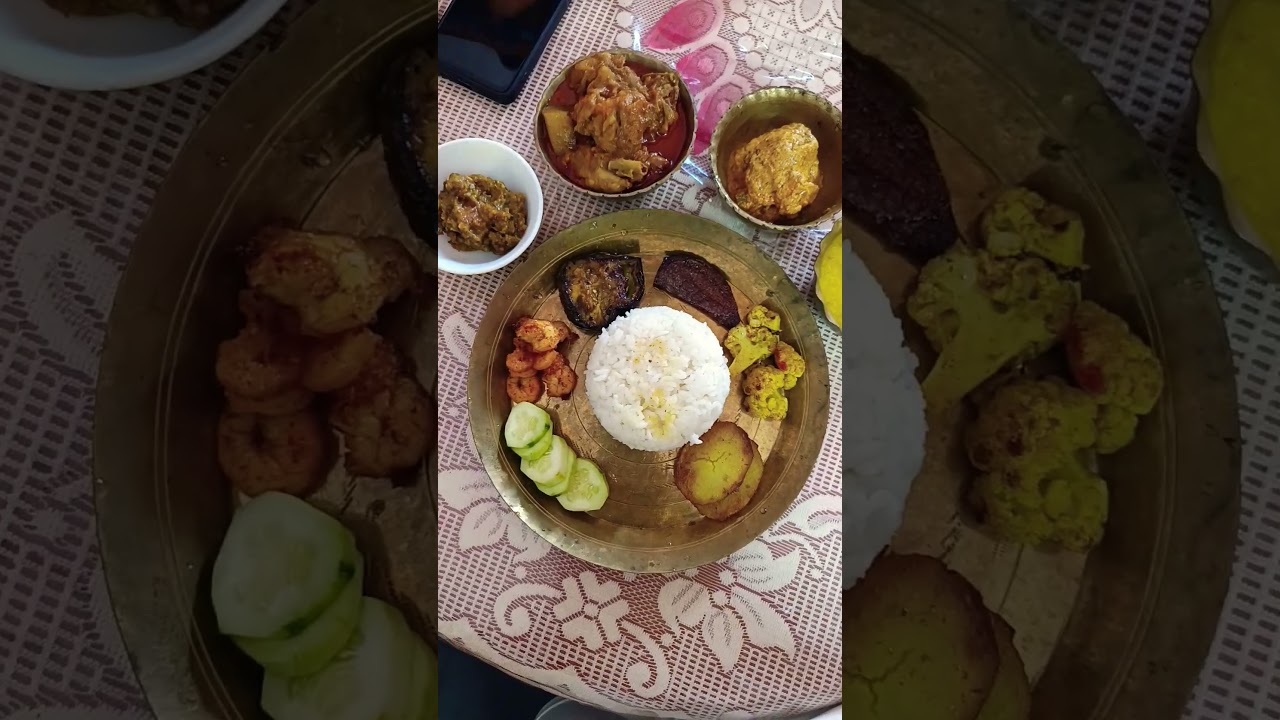 Today's special lunch recipe rice, panner curry, chicken kasa 😋👍