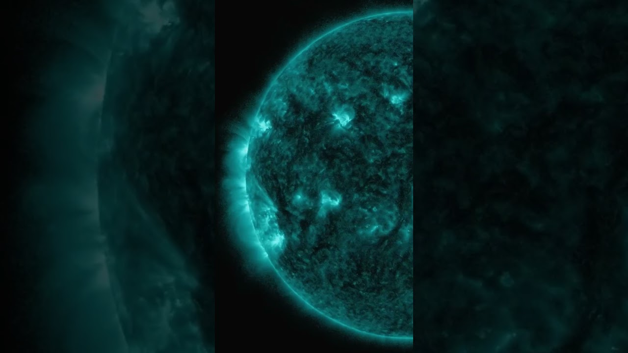Rapidly growing sunspot region 4366. X-1.01 flare! 