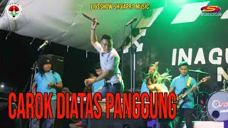 carok diatas panggung