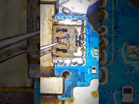 Charging Tracks Repair #mobilerepair #electronics